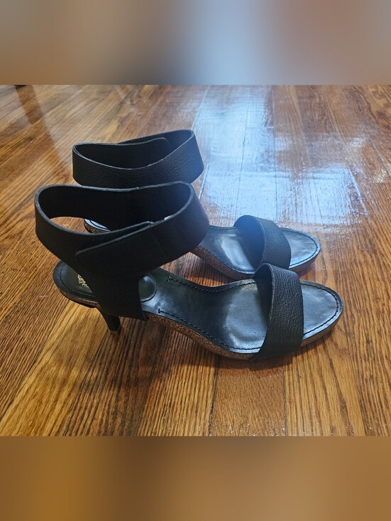 Vince Camuto Shoes - Vince Camuto, Never Worn, Like New, Classic Black Ankle-Strap Women's Heels